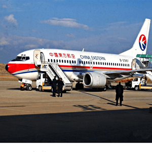 长治机场空运航空快运业稳步发展的原因是什么？